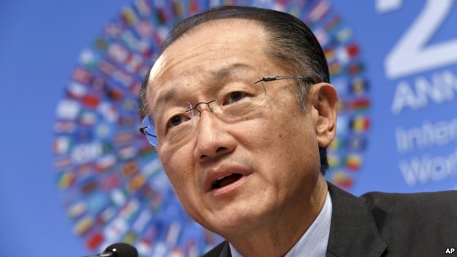 VOA慢速英语:世界银行行长寻求发展银行盟友
