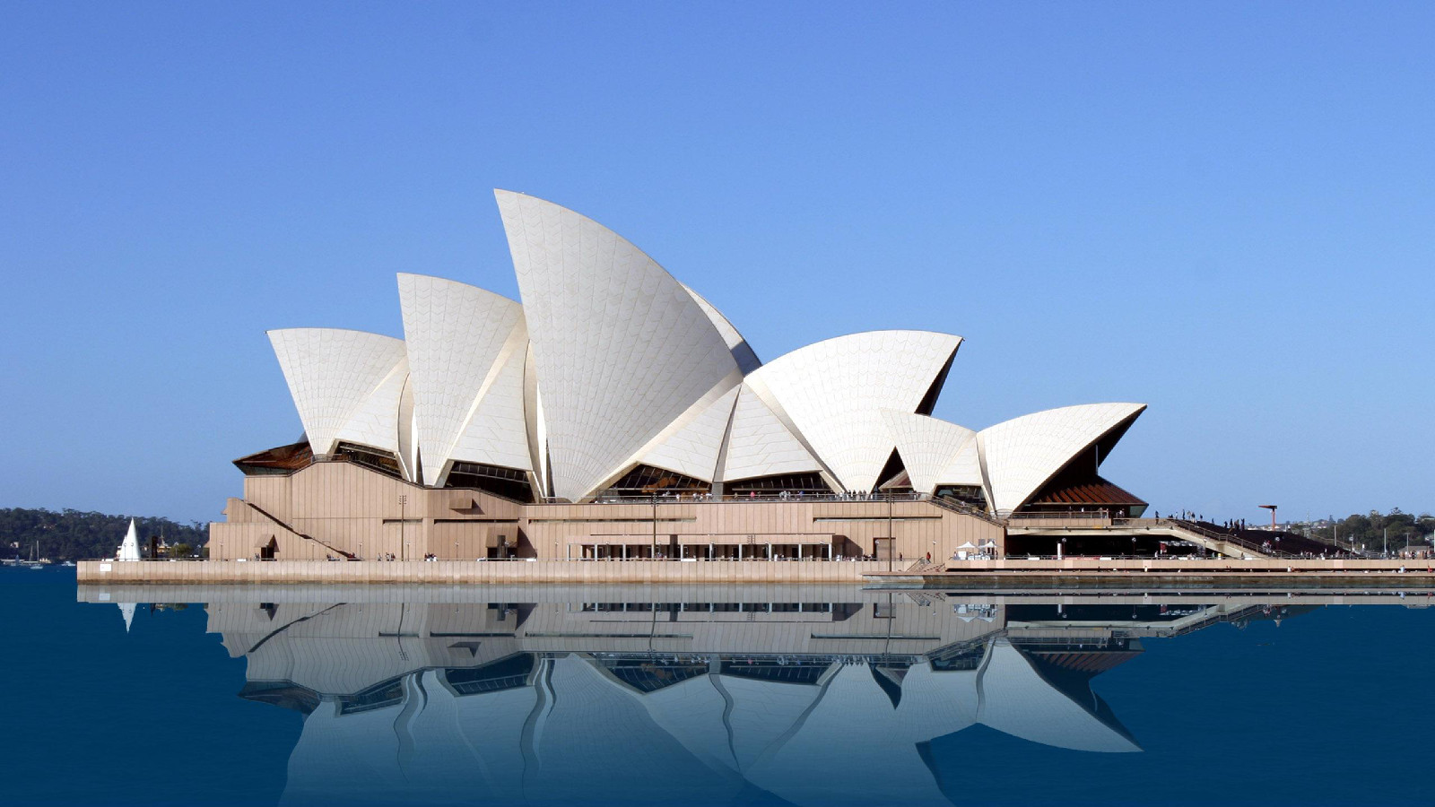 英语听力小短文走遍全世界73: 悉尼歌剧院