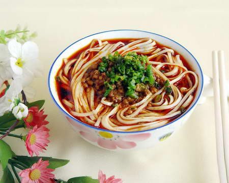 四川担担面 Sichuan Spicy Dandan Noodles