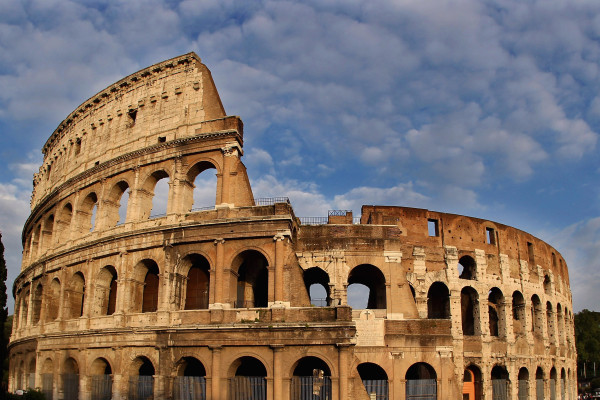 罗马禁止在斗兽场等旅游景点设立纪念品摊位