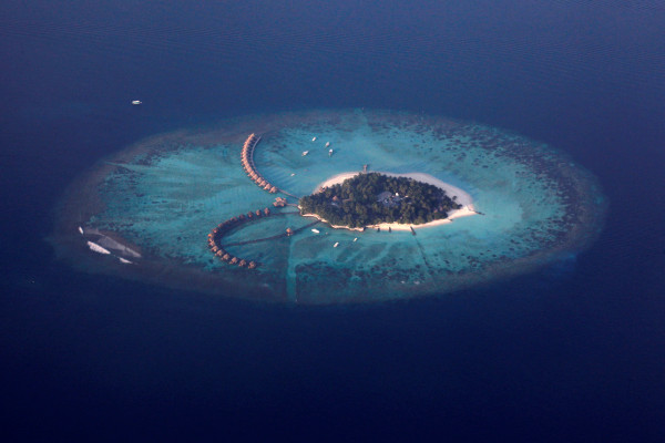 因小岛有沉没危险，马尔代夫绝望求救：“我们不能再等了”