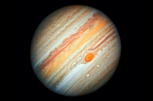 木星神秘的大红斑正在缩小