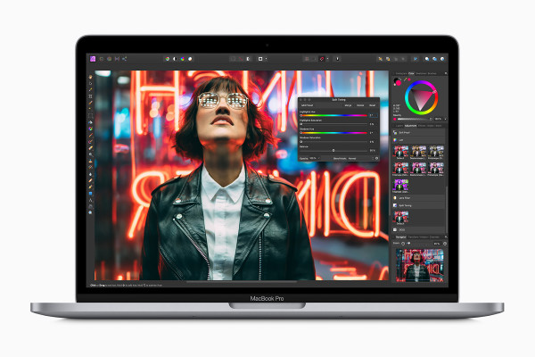 苹果新款MacBookPro抛弃了讨厌的“蝴蝶”键盘