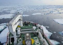 在过去的30年里，南极变暖的速度是全球平均水平的3倍