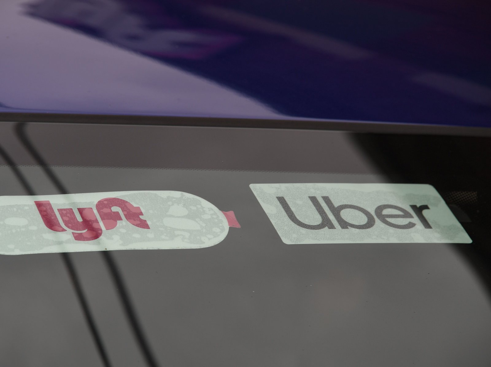 加州法官命令Uber和Lyft考虑所有司机员工
