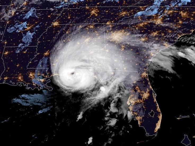 二级飓风萨利在阿拉巴马-佛罗里达沿线附近登陆